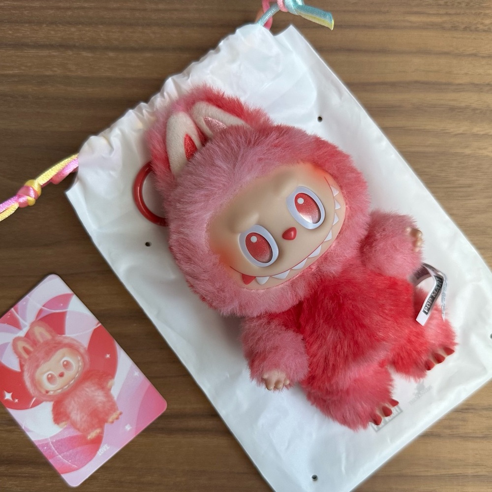 Labubu Big into Energy “Love” - No Box